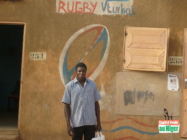 S6300834.JPG - Traoré devant l'Académie