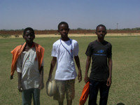 Le trio arbitral du championnat -13 ans